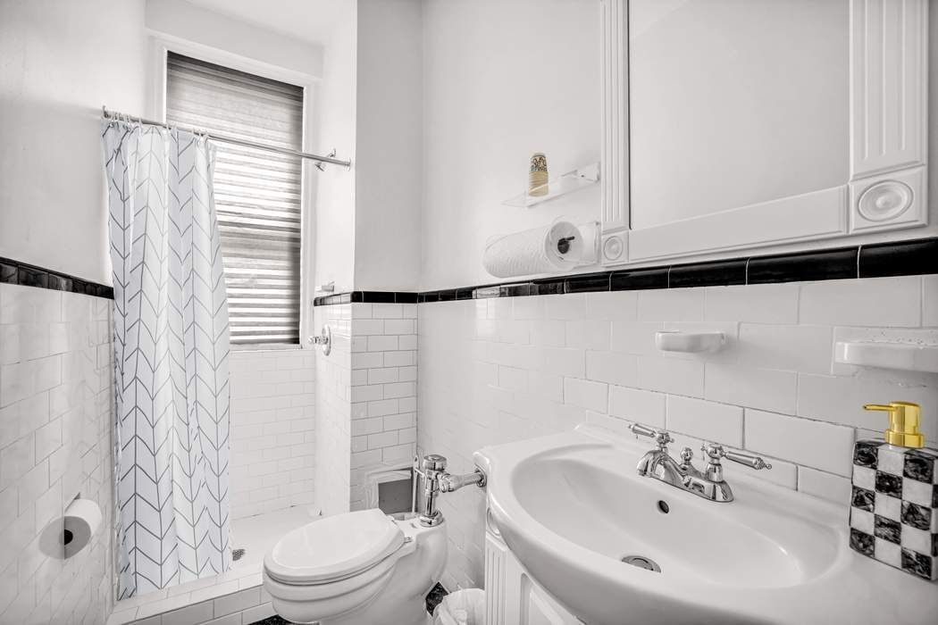 Real estate property located at 425 86th #1B/D, New York, Upper East Side, New York City, NY, US