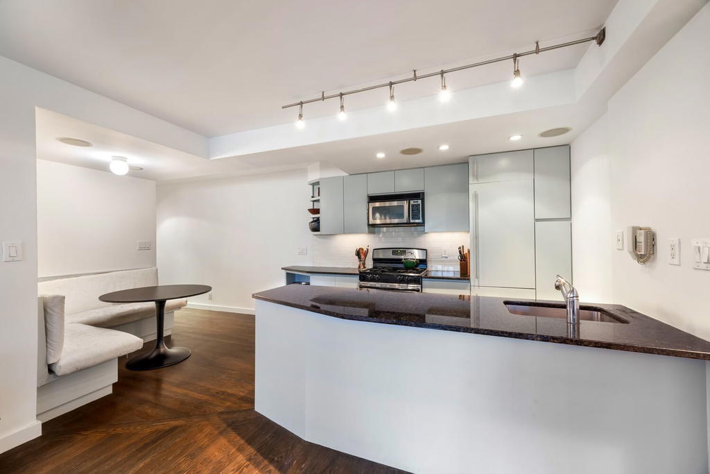 Real estate property located at 1 IRVING U8L, New York, Gramercy Park, New York City, NY, US