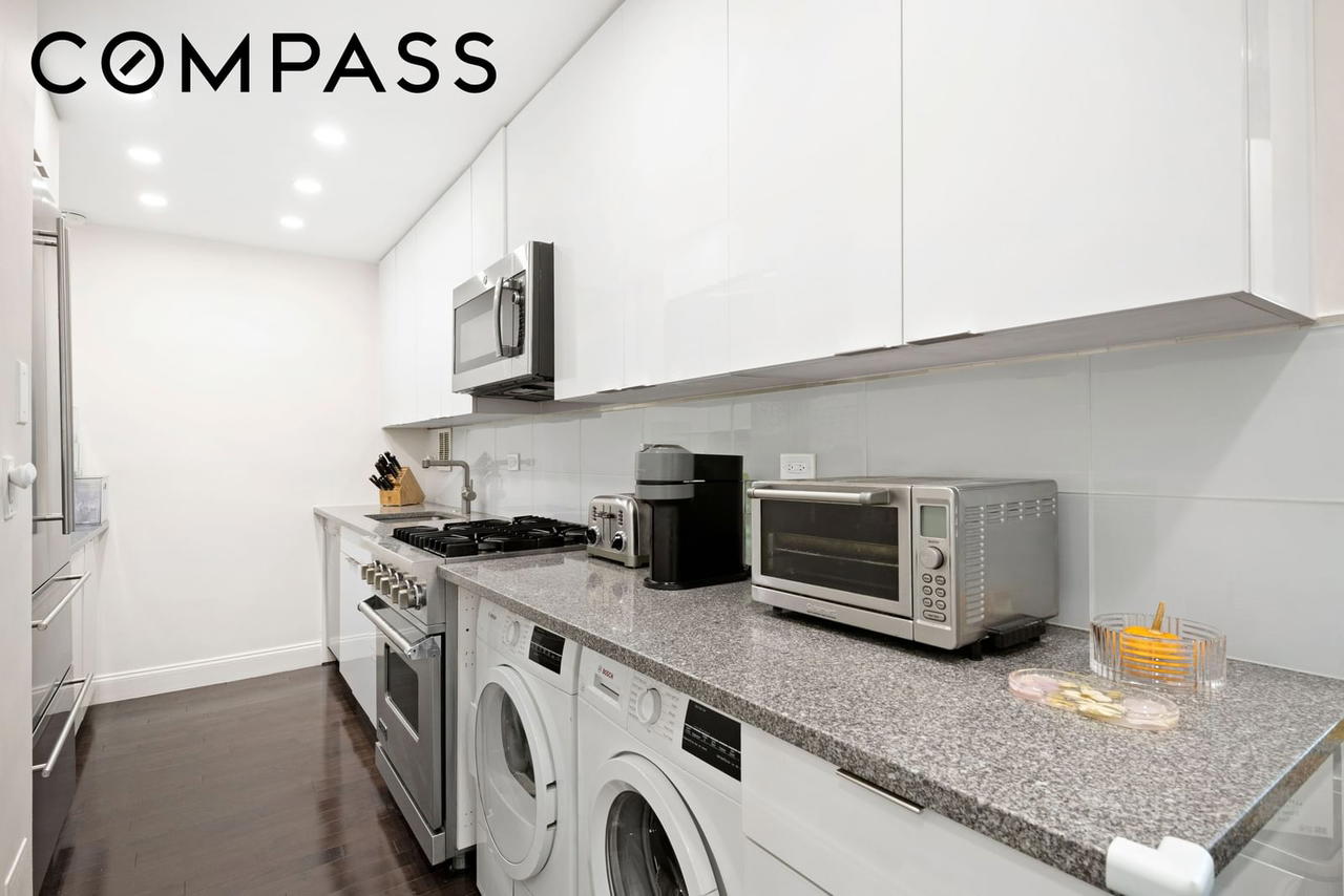 Real estate property located at 330 38th PHB, New York, Murray Hill, New York City, NY, US