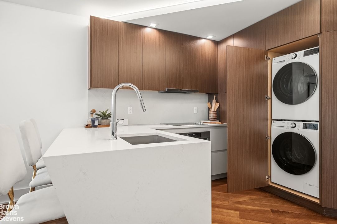 Real estate property located at 553 182ND #3F, New York, Fort George, New York City, NY, US