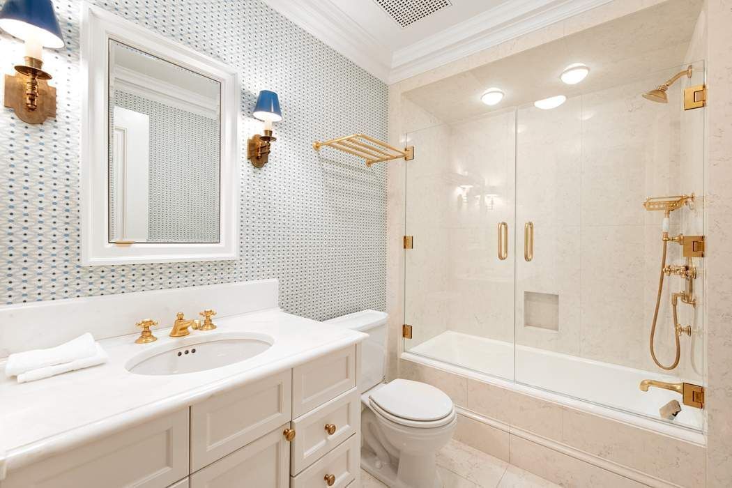 Real estate property located at 4 79th, New York, Upper East Side, New York City, NY, US