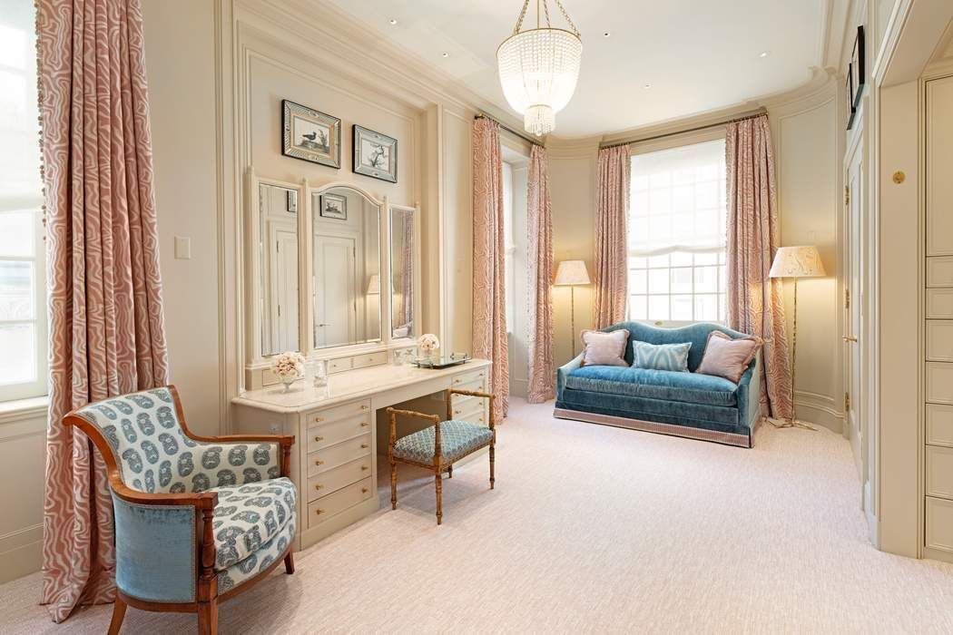 Real estate property located at 4 79th, New York, Upper East Side, New York City, NY, US