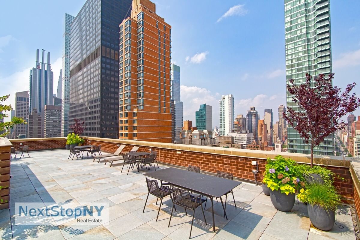 Real estate property located at 245 54TH #17G, New York, Sutton Place, New York City, NY, US