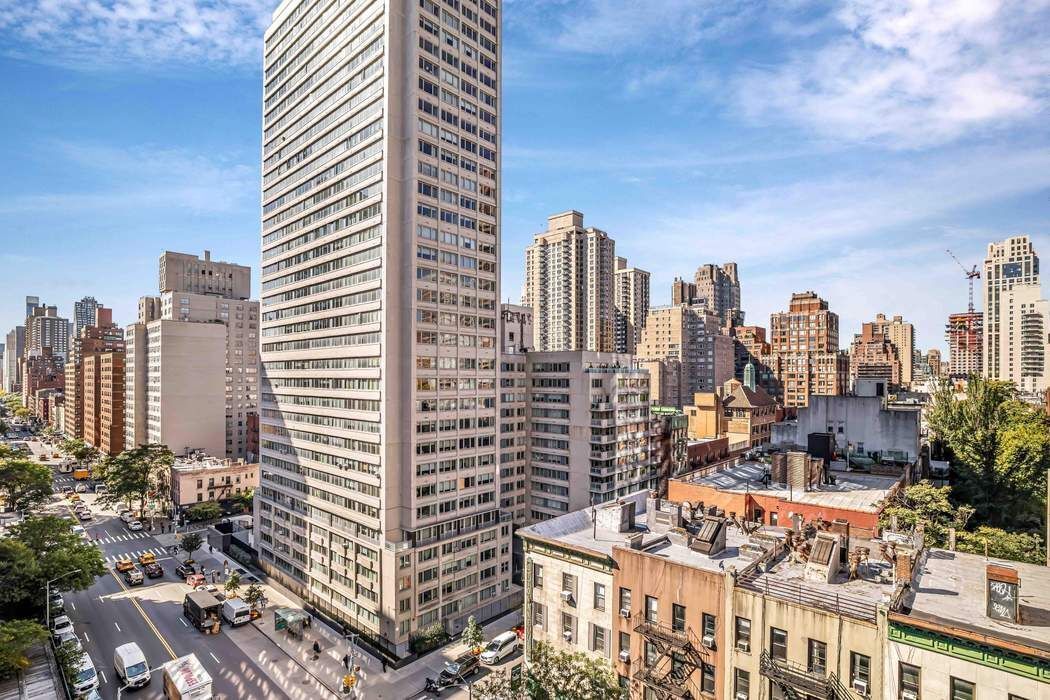 Real estate property located at 500 83rd #11B, New York, Upper East Side, New York City, NY, US