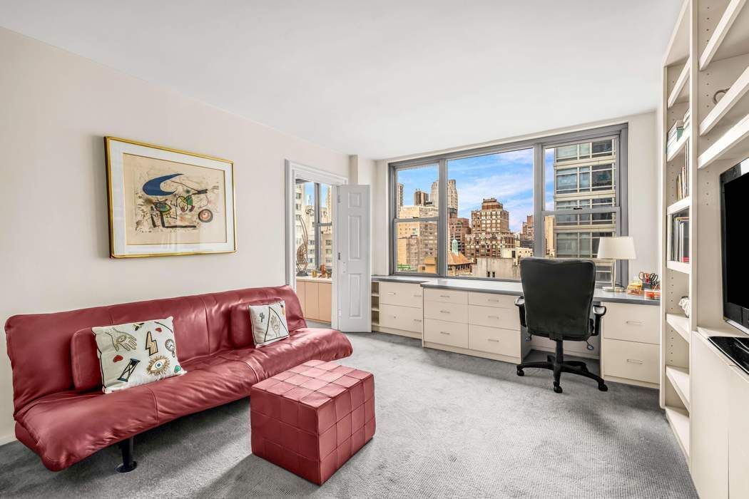 Real estate property located at 500 83rd #11B, New York, Upper East Side, New York City, NY, US