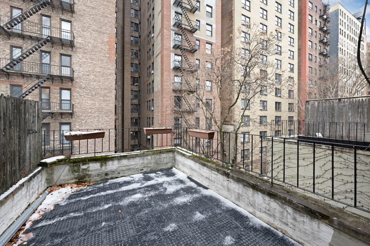 Real estate property located at 132 80TH #4R, New York, Upper West Side, New York City, NY, US
