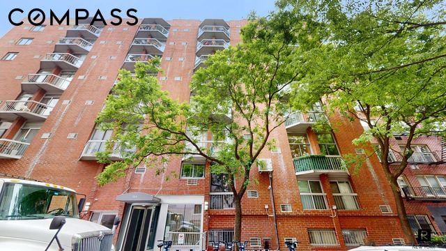 Real estate property located at 184 Thompson #4E, New York, Greenwich Village, New York City, NY, US