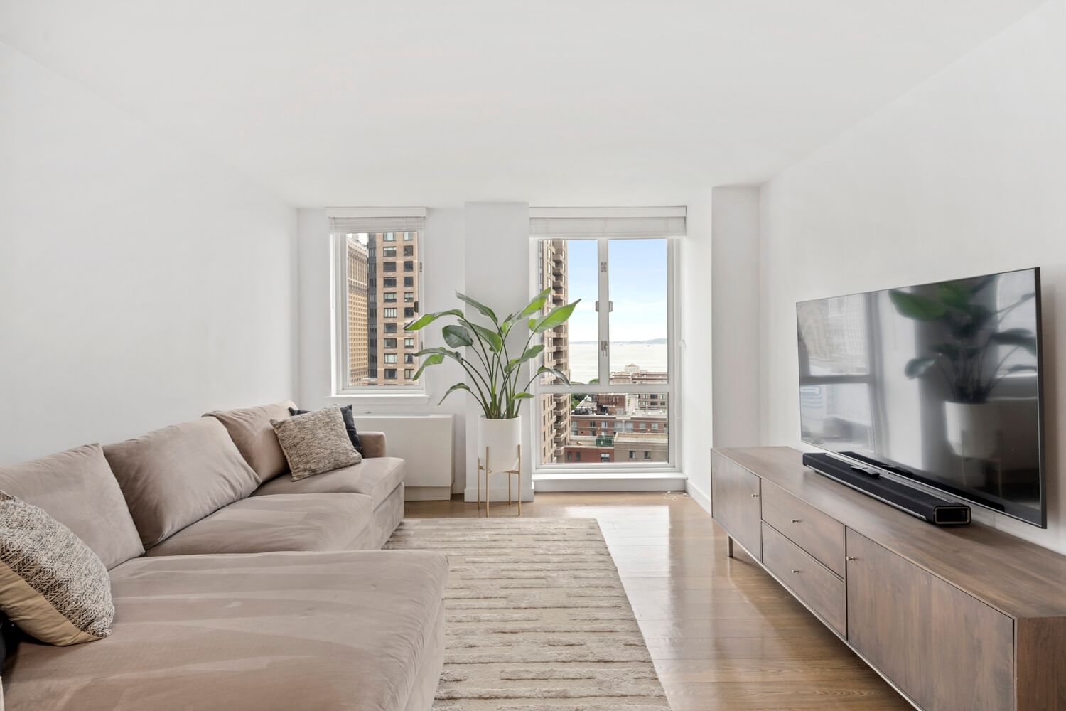 Real estate property located at 225 RECTOR #19E, New York, Battery Park City, New York City, NY, US
