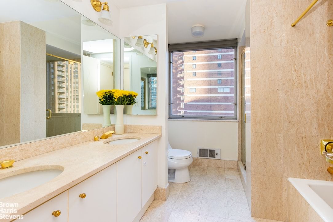 Real estate property located at 1965 BROADWAY #14H, New York, Lincoln Square, New York City, NY, US