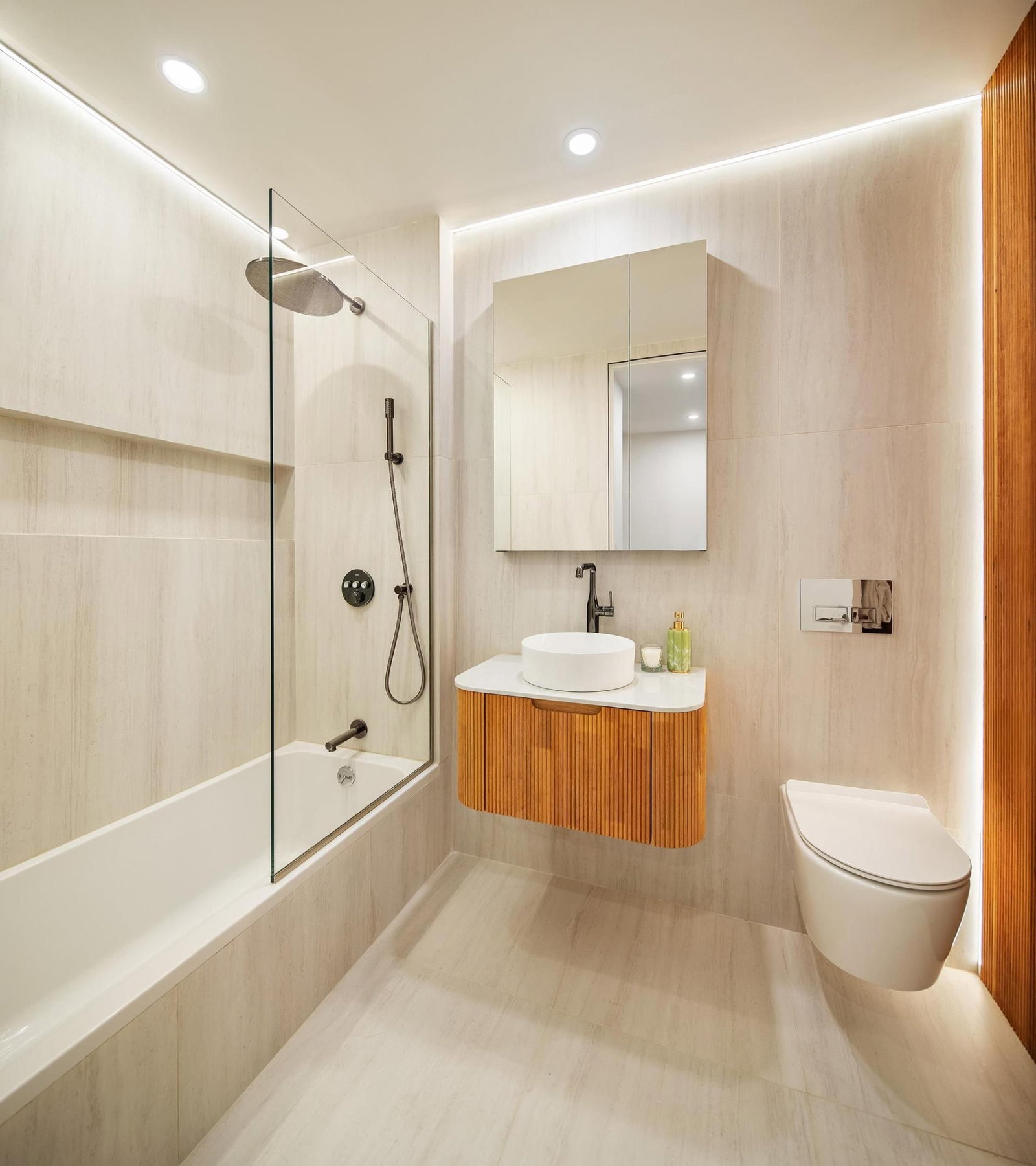 Real estate property located at 1110 Manhattan #3, Kings, Greenpoint, New York City, NY, US