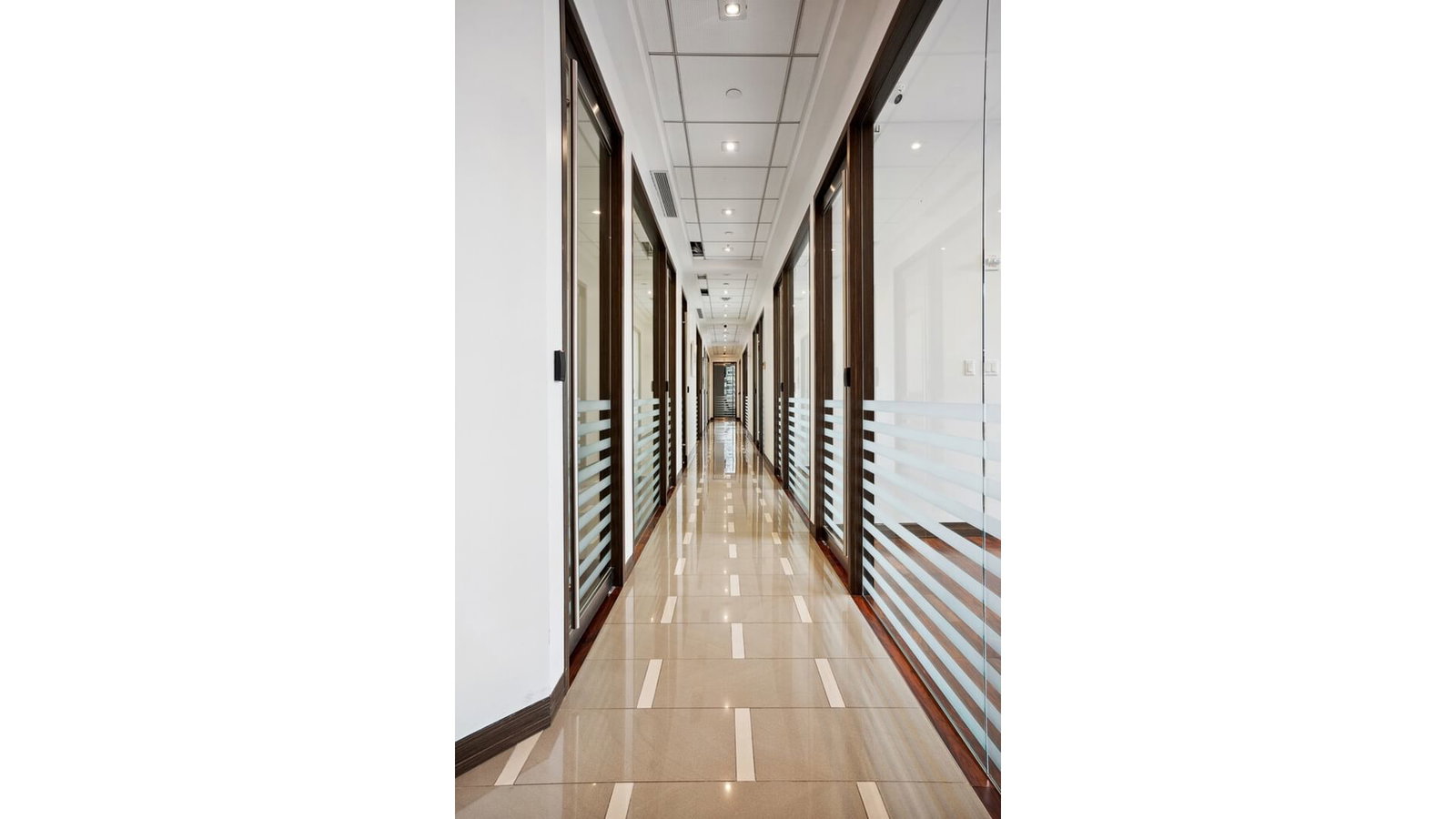 Real estate property located at 50 47TH #1711, New York, Midtown, New York City, NY, US