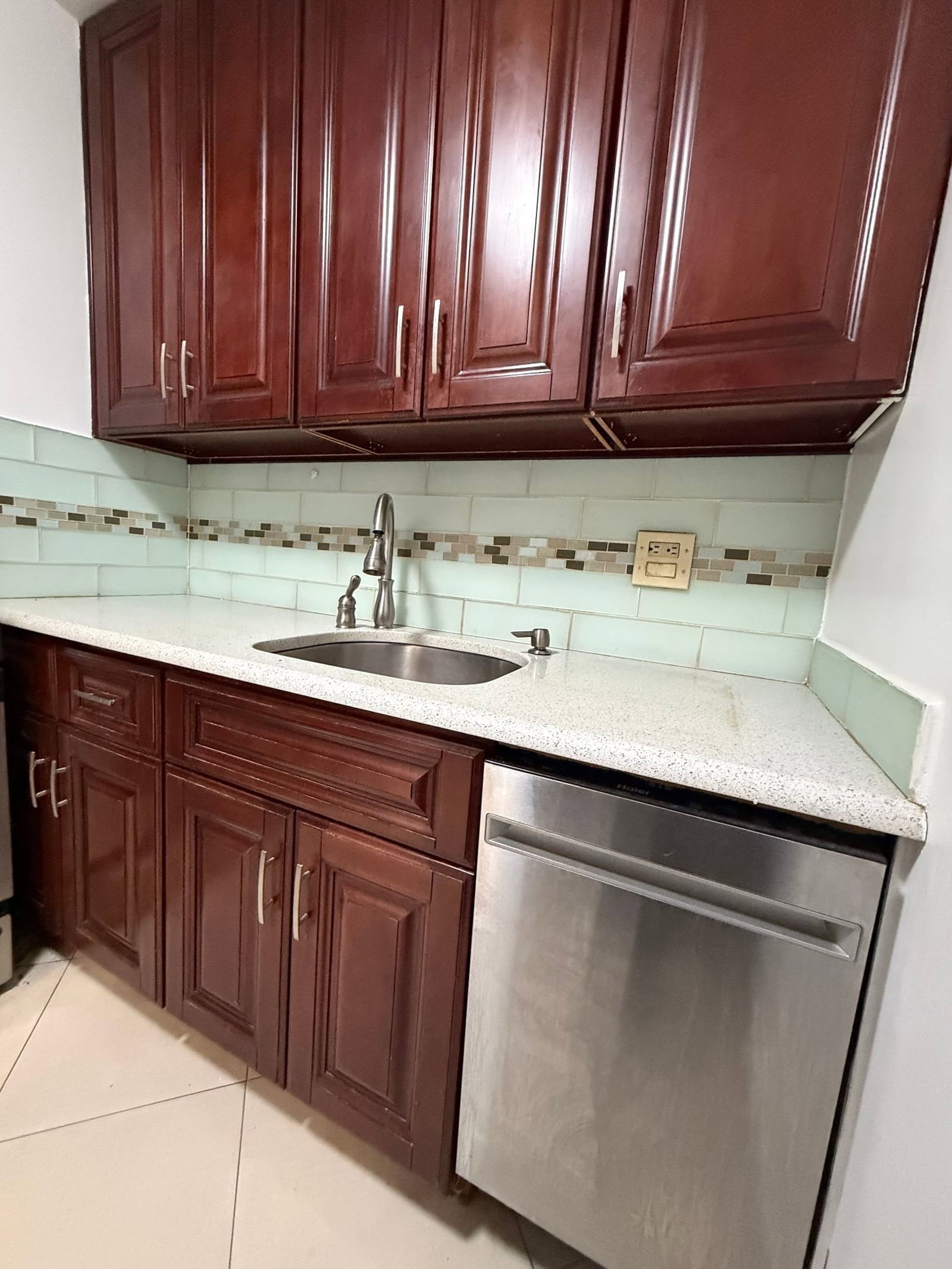 Real estate property located at 85-15 Main #2R, Queens, Briarwood, New York City, NY, US