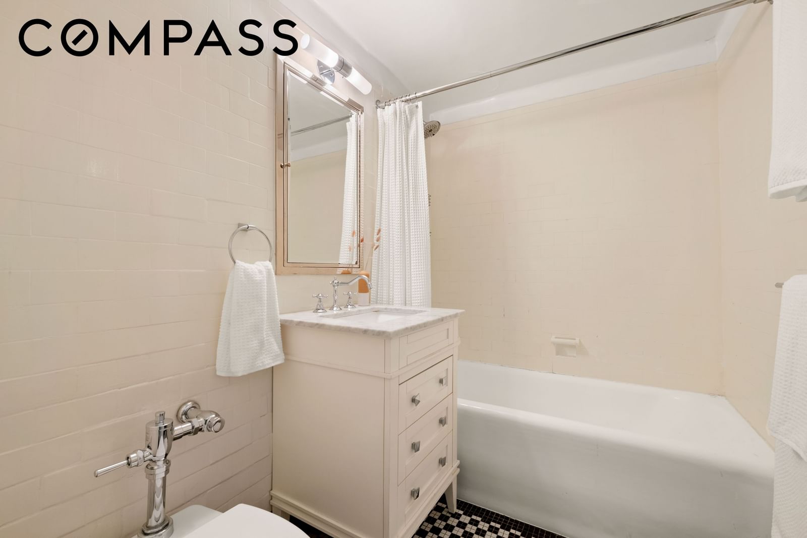 Real estate property located at 465 23rd #2G, New York, Chelsea, New York City, NY, US