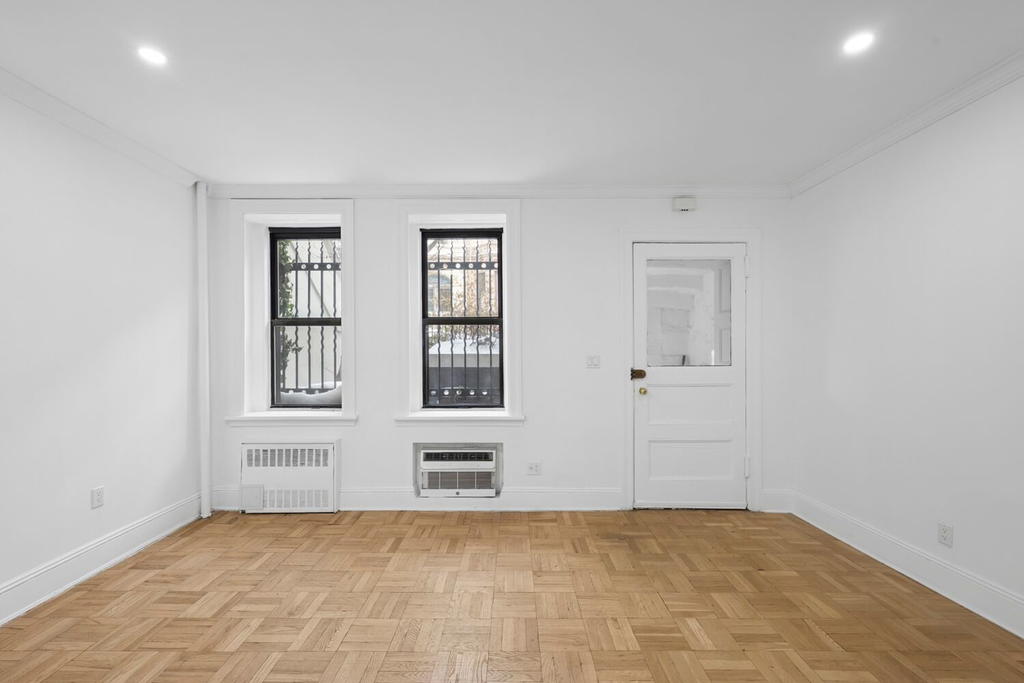 Real estate property located at 134 80TH PARLOR, New York, Upper West Side, New York City, NY, US