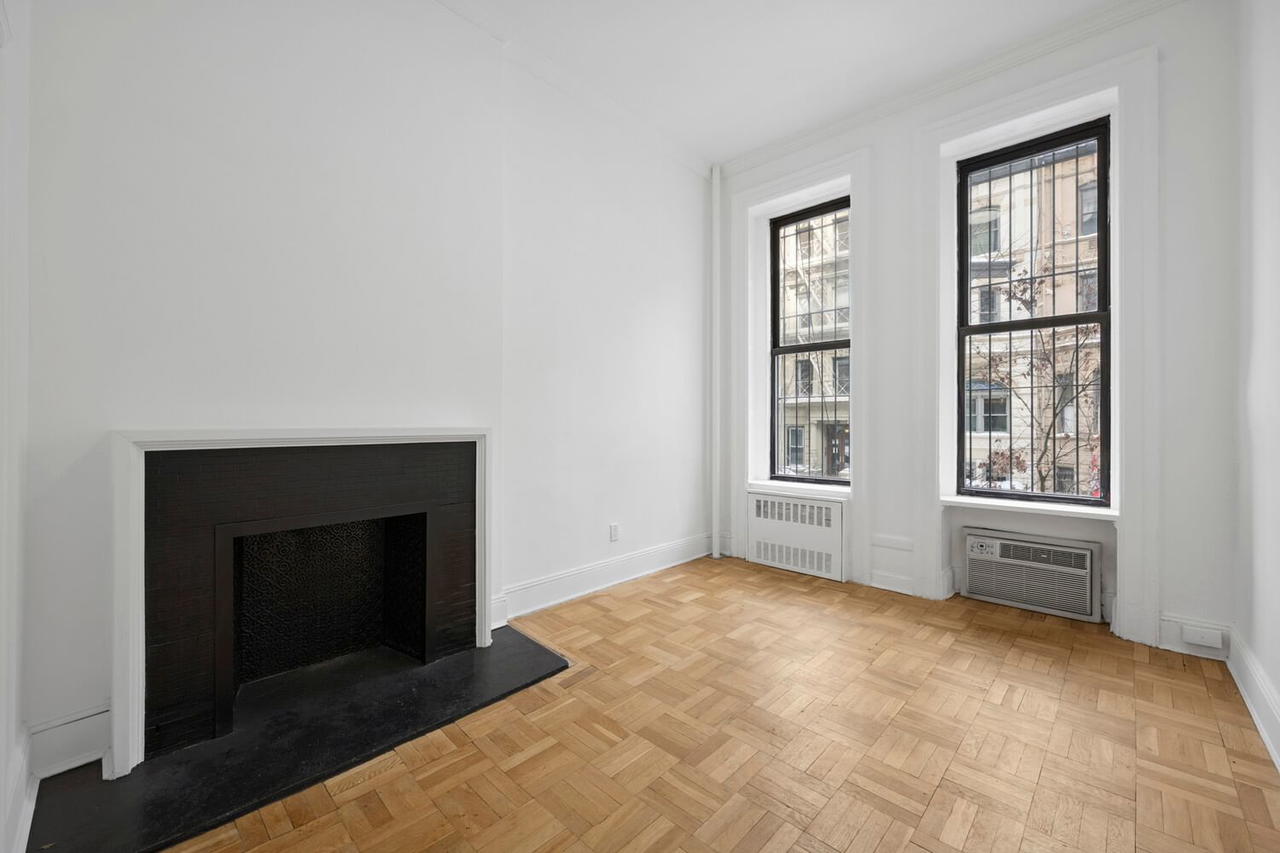 Real estate property located at 134 80TH PARLOR, New York, Upper West Side, New York City, NY, US