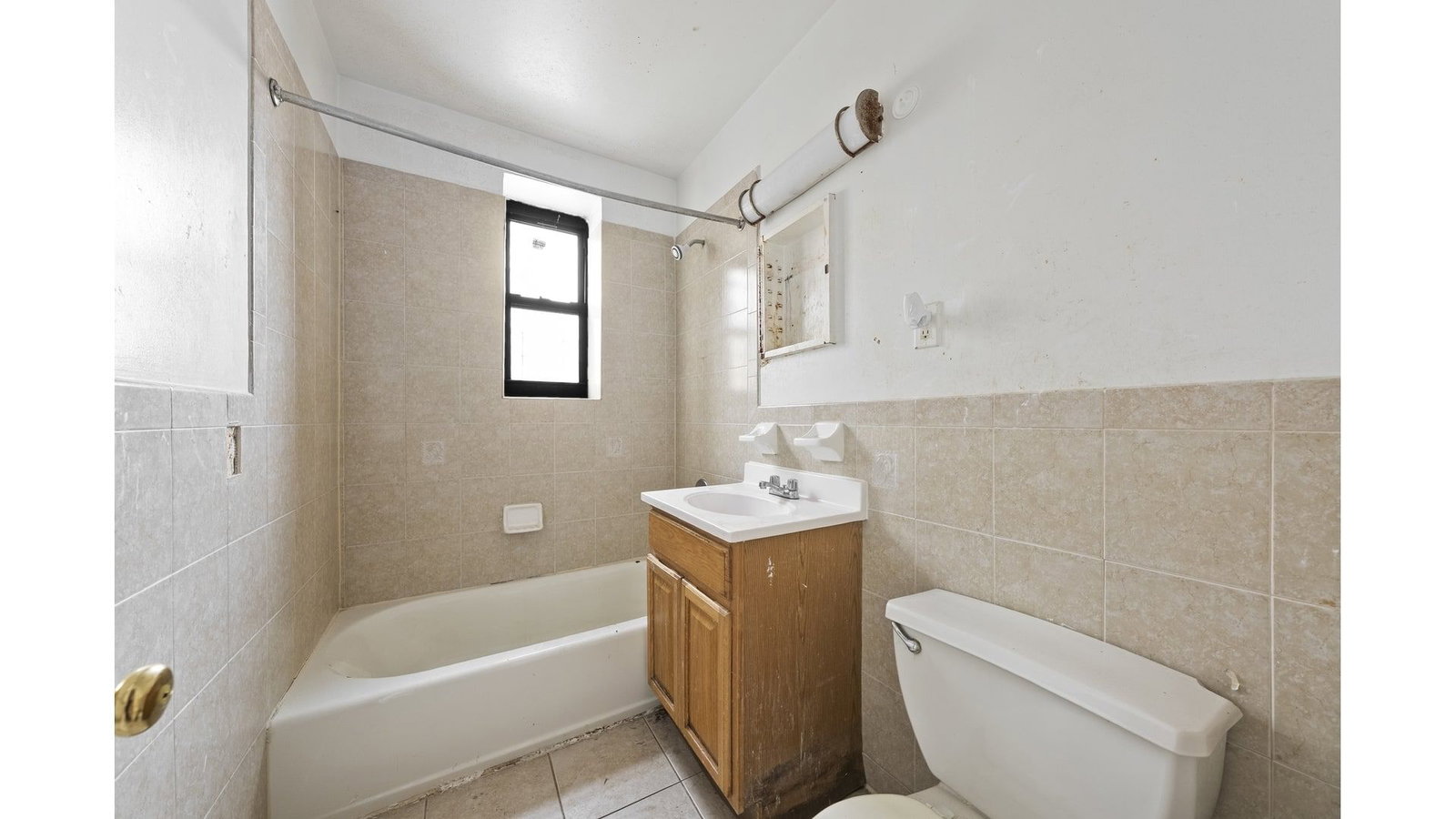 Real estate property located at 1715 NELSON #4H, Bronx, Morris Heights, New York City, NY, US