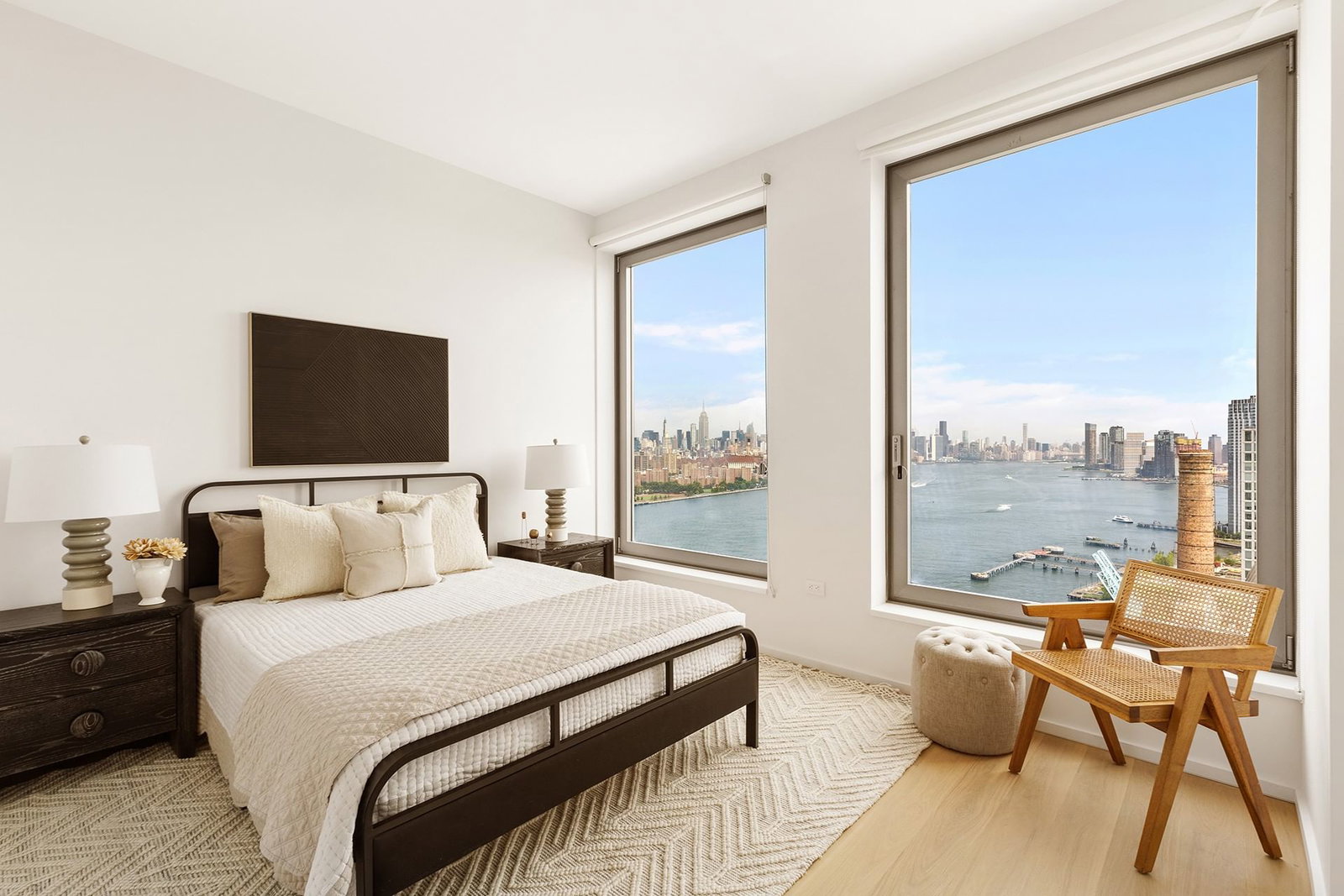 Real estate property located at 8 4th #32E, Kings, Williamsburg, New York City, NY, US