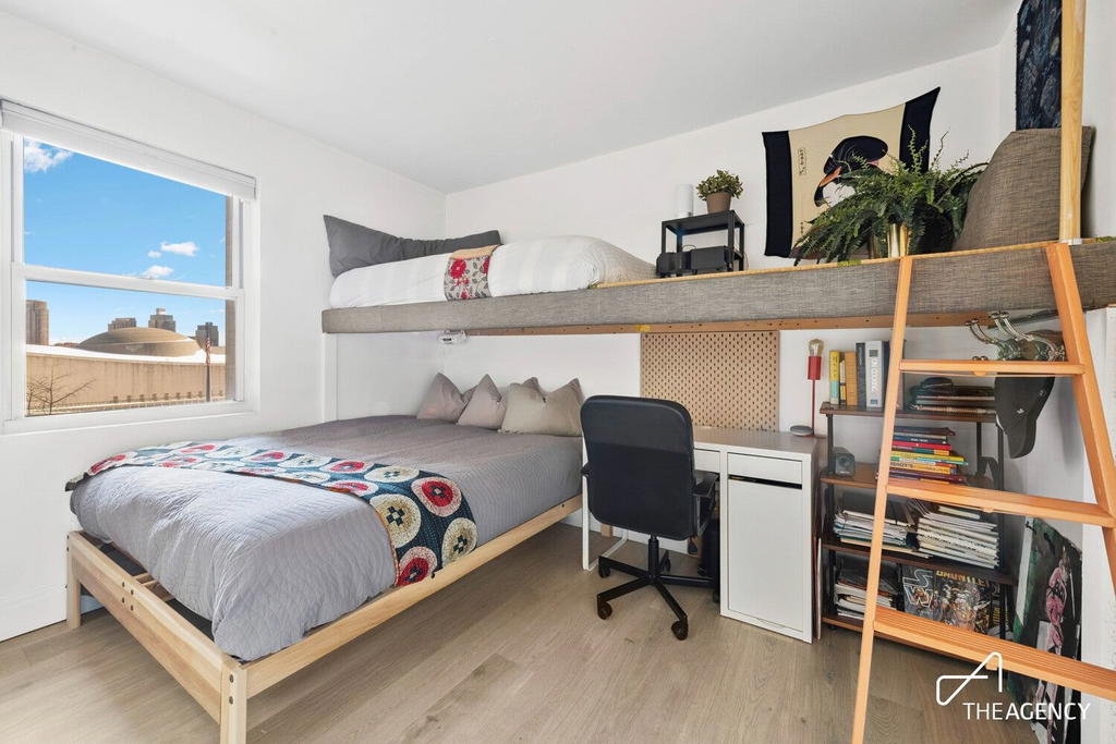 Real estate property located at 321 45TH #7G, New York, Turtle Bay, New York City, NY, US