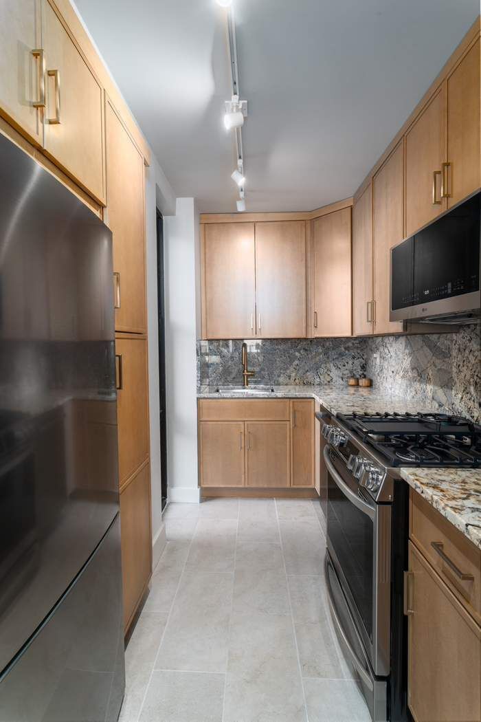Real estate property located at 44 62nd #28C, New York, Lincoln Square, New York City, NY, US