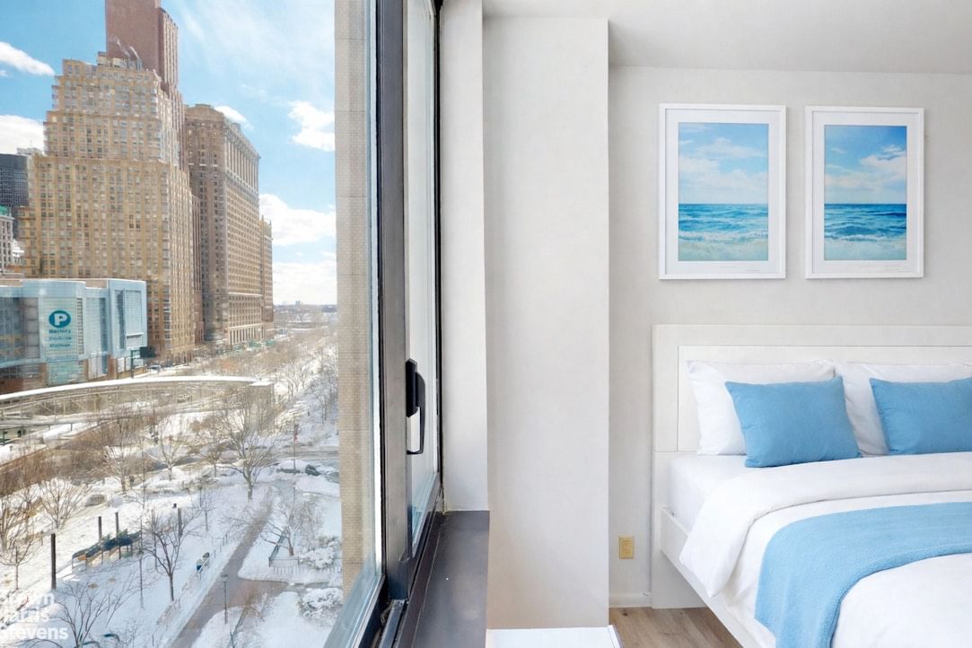 Real estate property located at 200 RECTOR #8U, New York, Battery Park City, New York City, NY, US