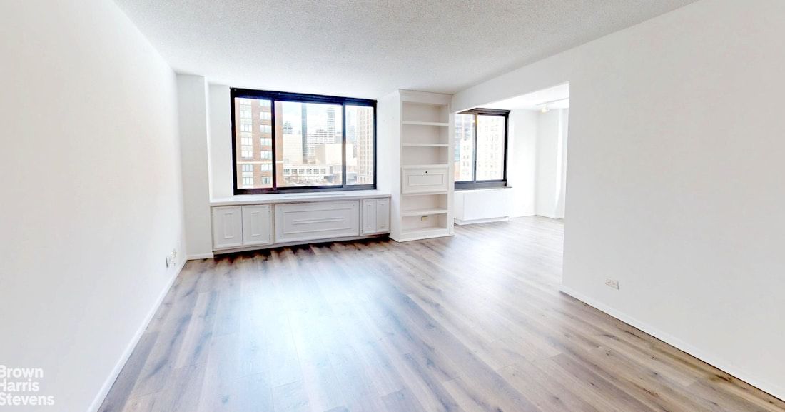 Real estate property located at 200 RECTOR #8U, New York, Battery Park City, New York City, NY, US