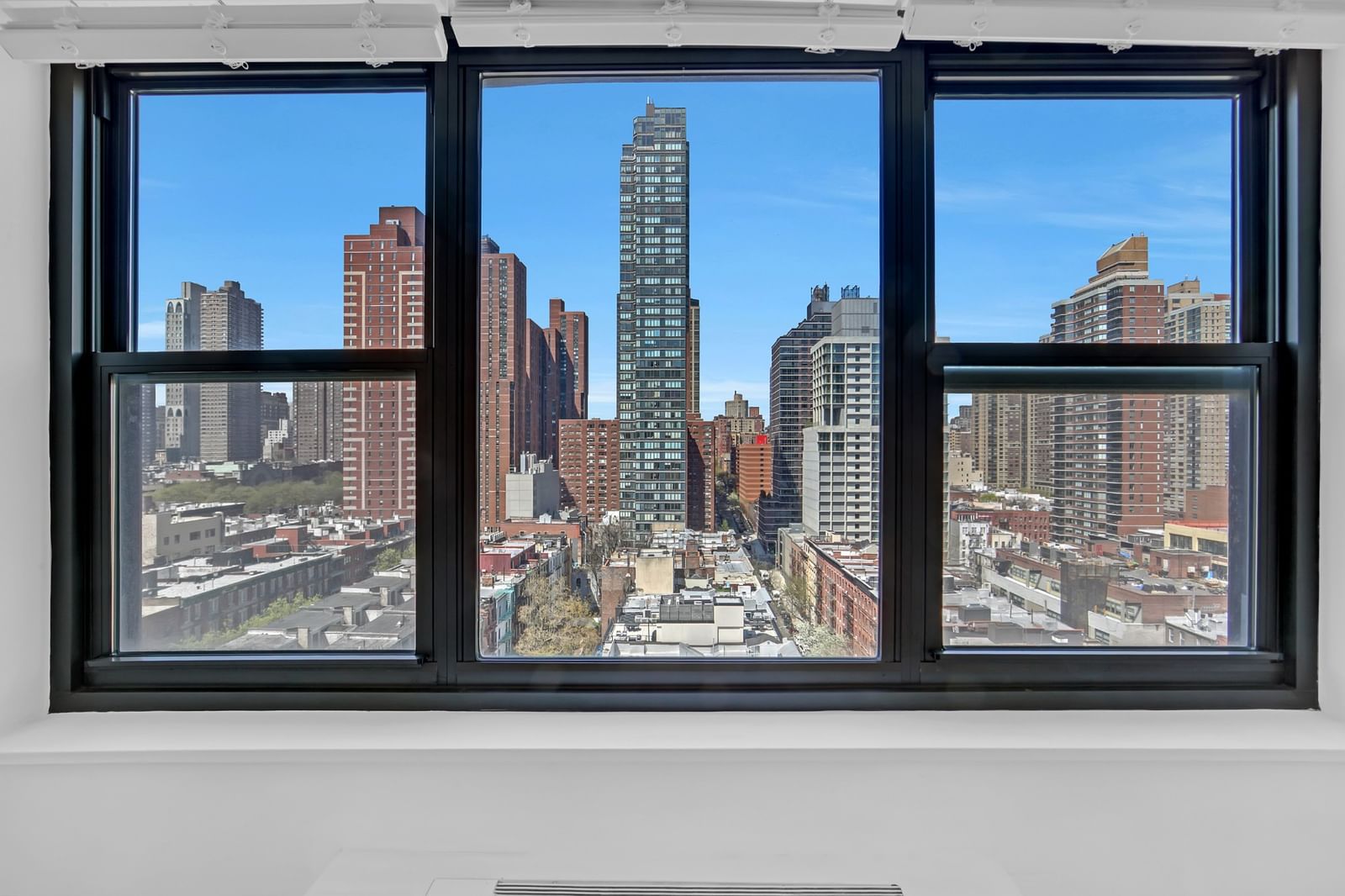 Real estate property located at 340 93rd #16B, New York, Upper East Side, New York City, NY, US