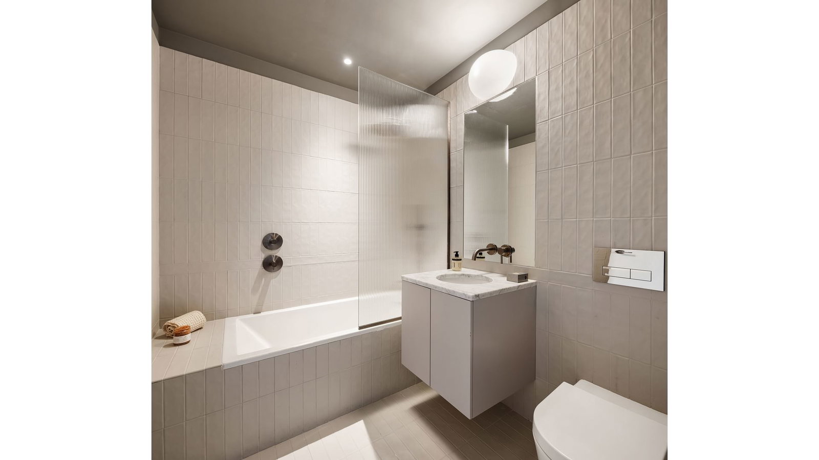 Real estate property located at 144 VANDERBILT #2D, Kings, Fort Greene, New York City, NY, US