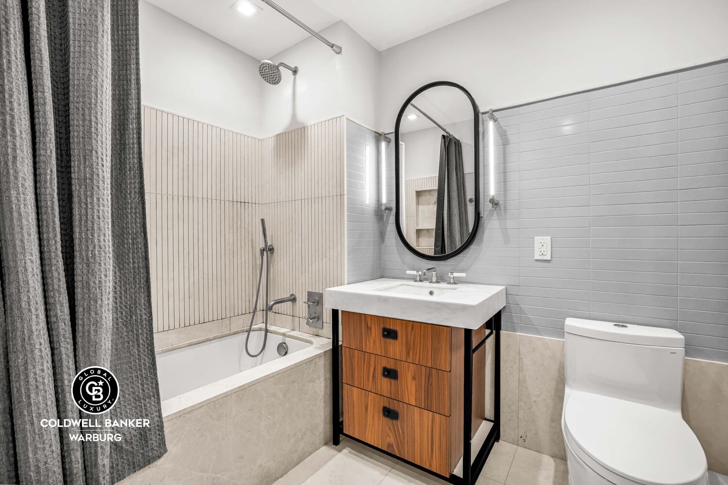 Real estate property located at 222 BROADWAY #2B, New York, Lower East Side, New York City, NY, US