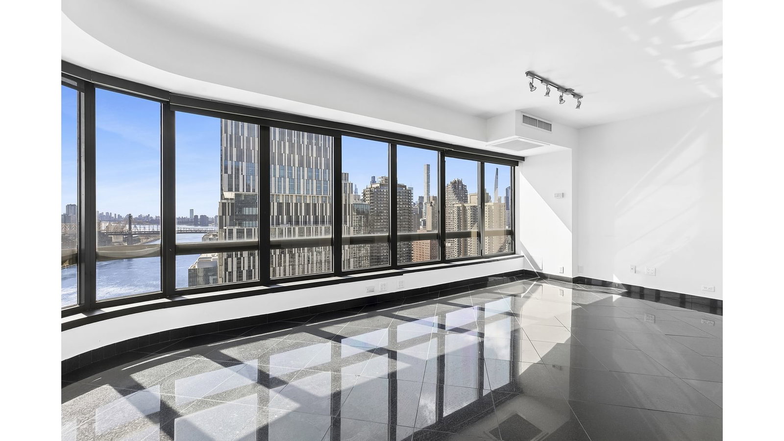 Real estate property located at 530 76TH #33H, New York, Lenox Hill, New York City, NY, US