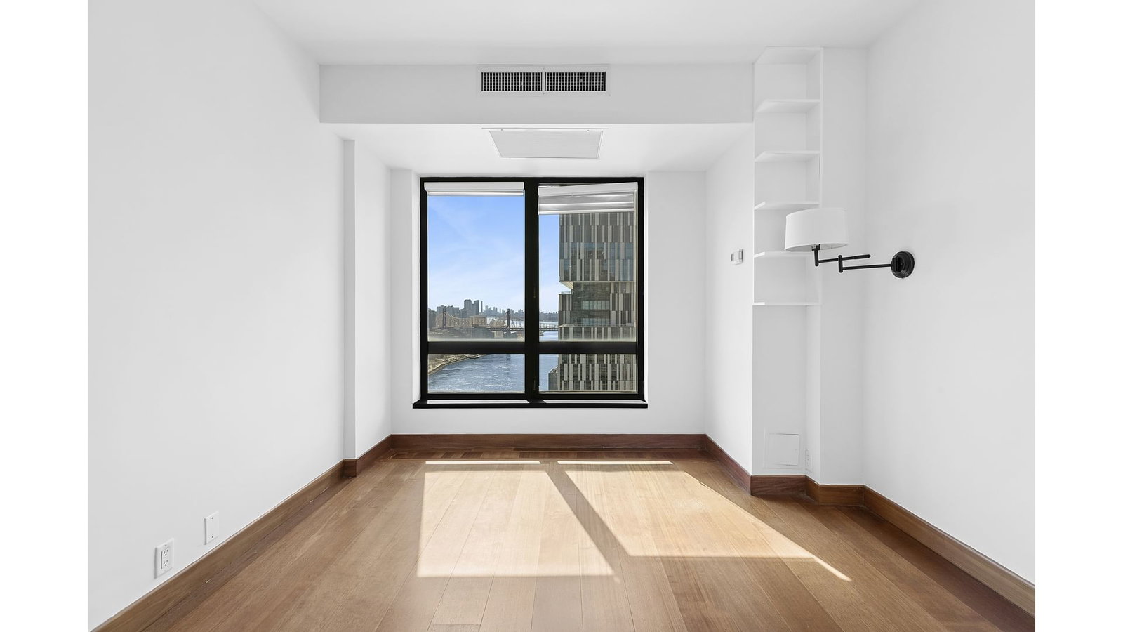 Real estate property located at 530 76TH #33H, New York, Lenox Hill, New York City, NY, US