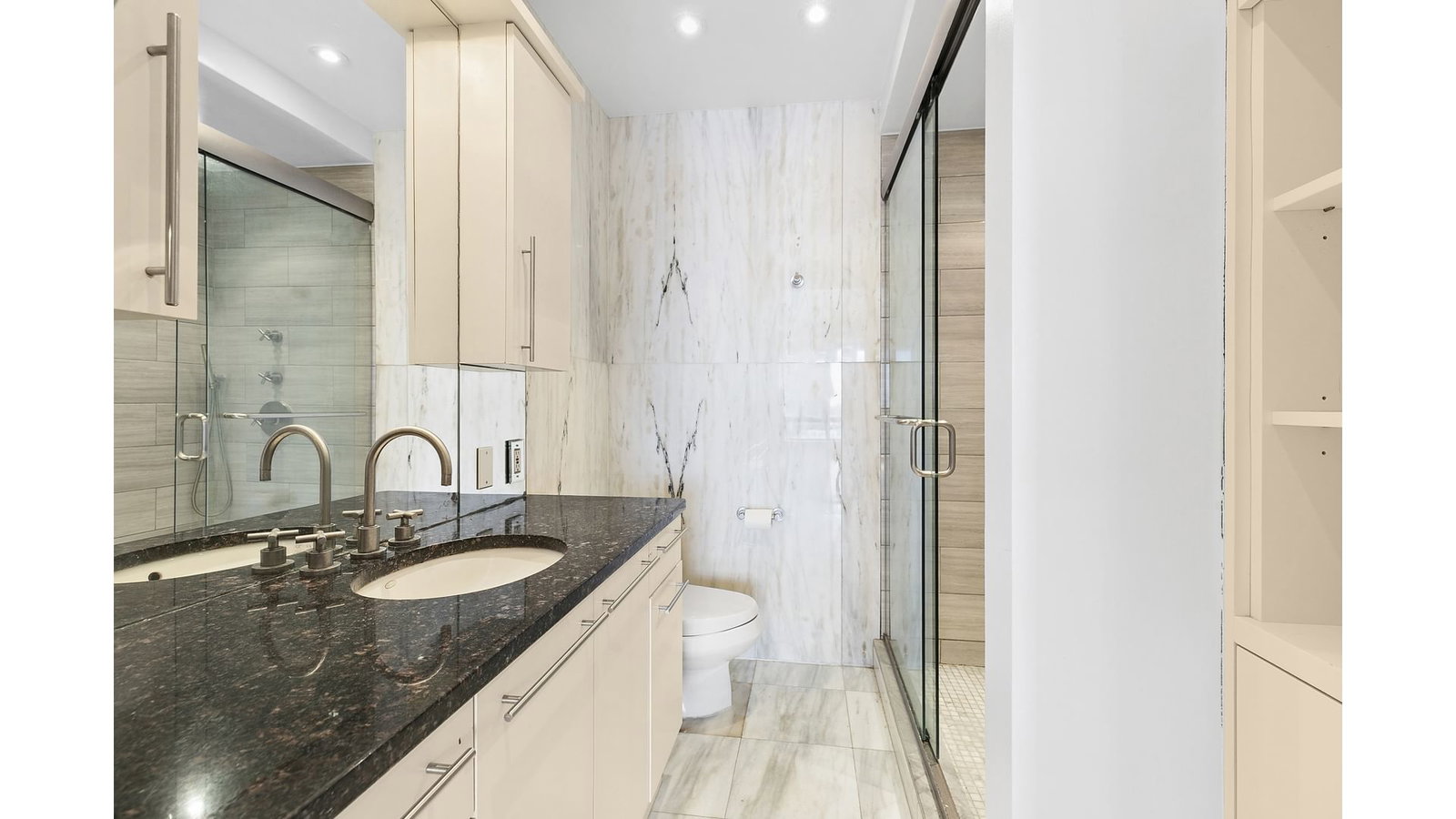 Real estate property located at 530 76TH #33H, New York, Lenox Hill, New York City, NY, US
