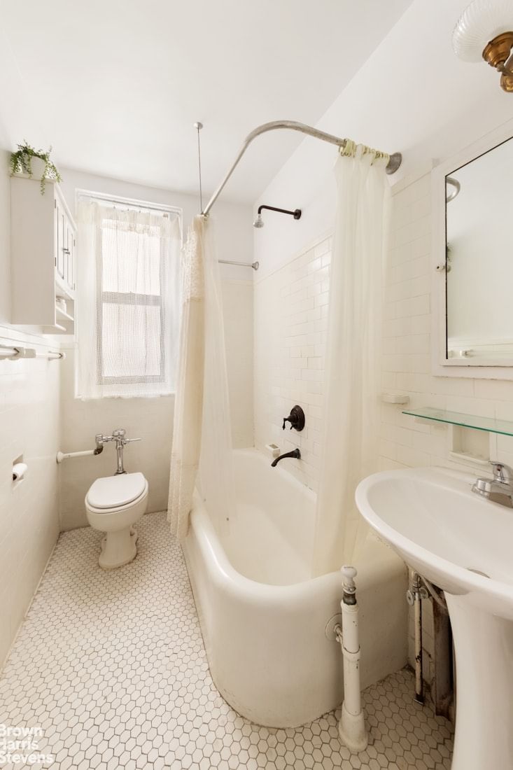 Real estate property located at 395 RIVERSIDE #1D, New York, Morningside Heights, New York City, NY, US