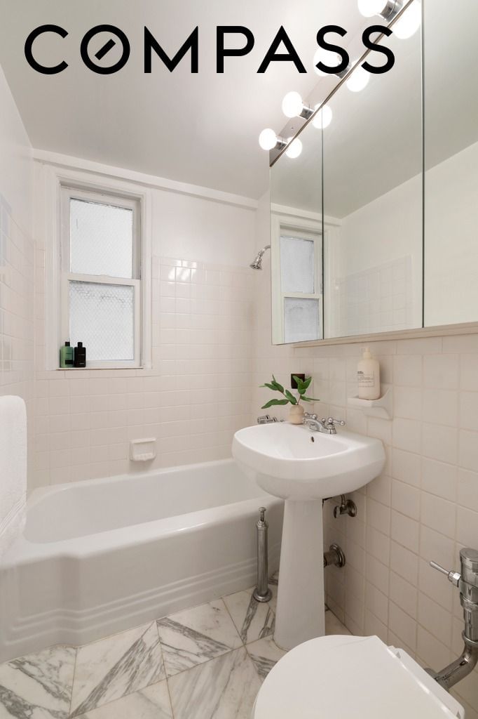 Real estate property located at 251 74th #3B, New York, Upper West Side, New York City, NY, US
