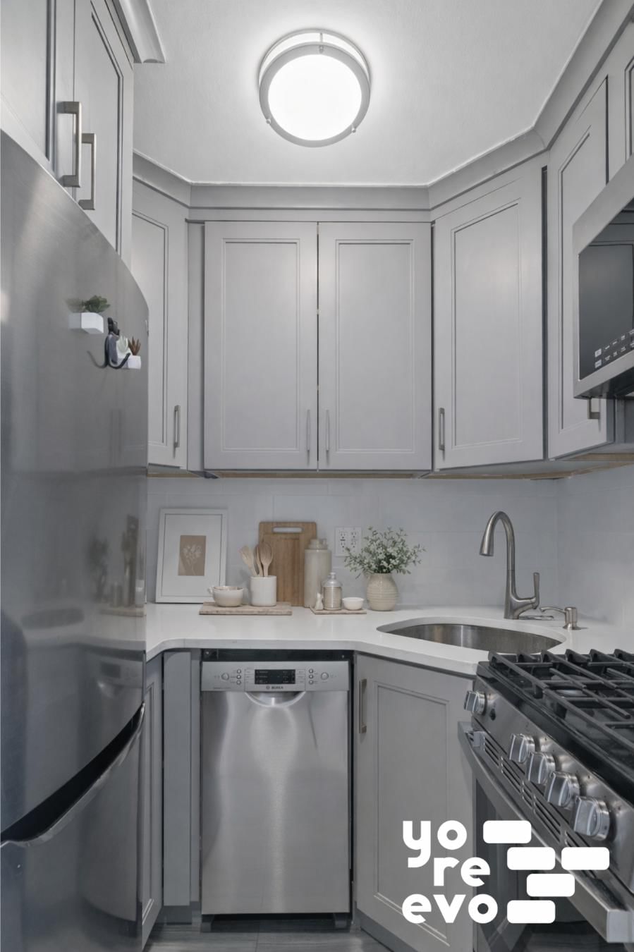 Real estate property located at 166 61st #16L, New York, Upper East Side, New York City, NY, US