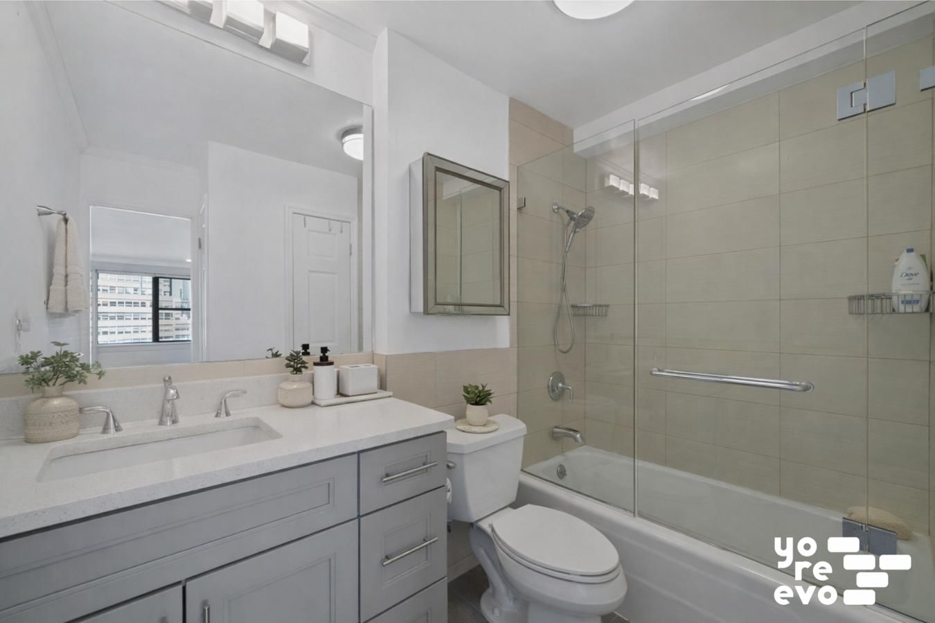 Real estate property located at 166 61st #16L, New York, Upper East Side, New York City, NY, US