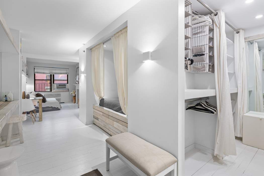 Real estate property located at 50-54 8th #2I, New York, Greenwich Village, New York City, NY, US