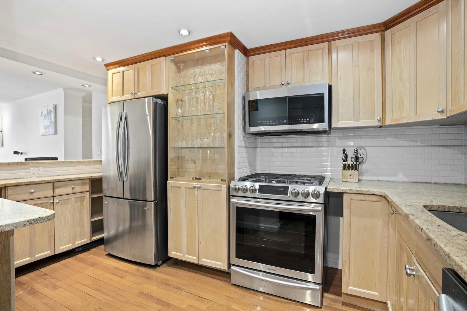 Real estate property located at 305 24th #15-R, New York, Kips Bay, New York City, NY, US