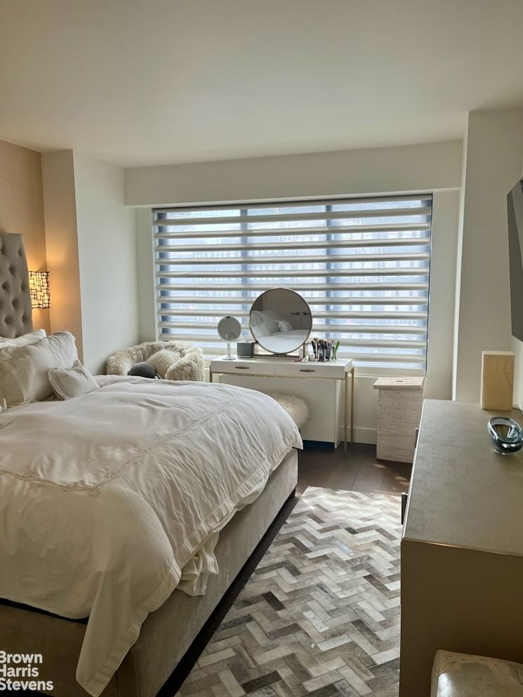 Real estate property located at 200 61ST #6B, New York, Lenox Hill, New York City, NY, US