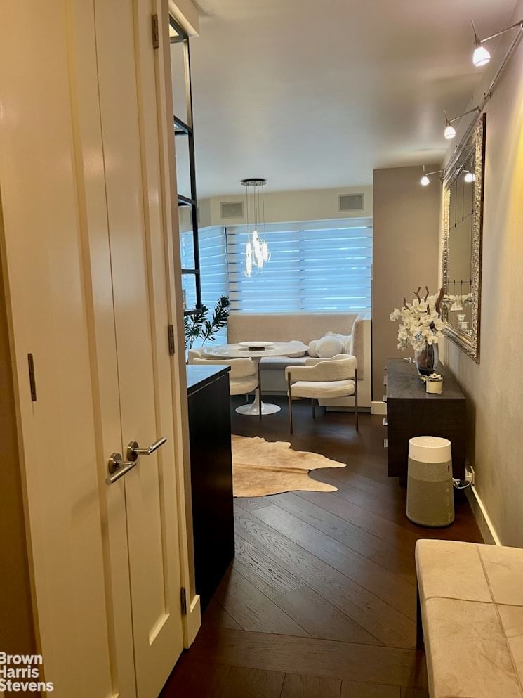 Real estate property located at 200 61ST #6B, New York, Lenox Hill, New York City, NY, US