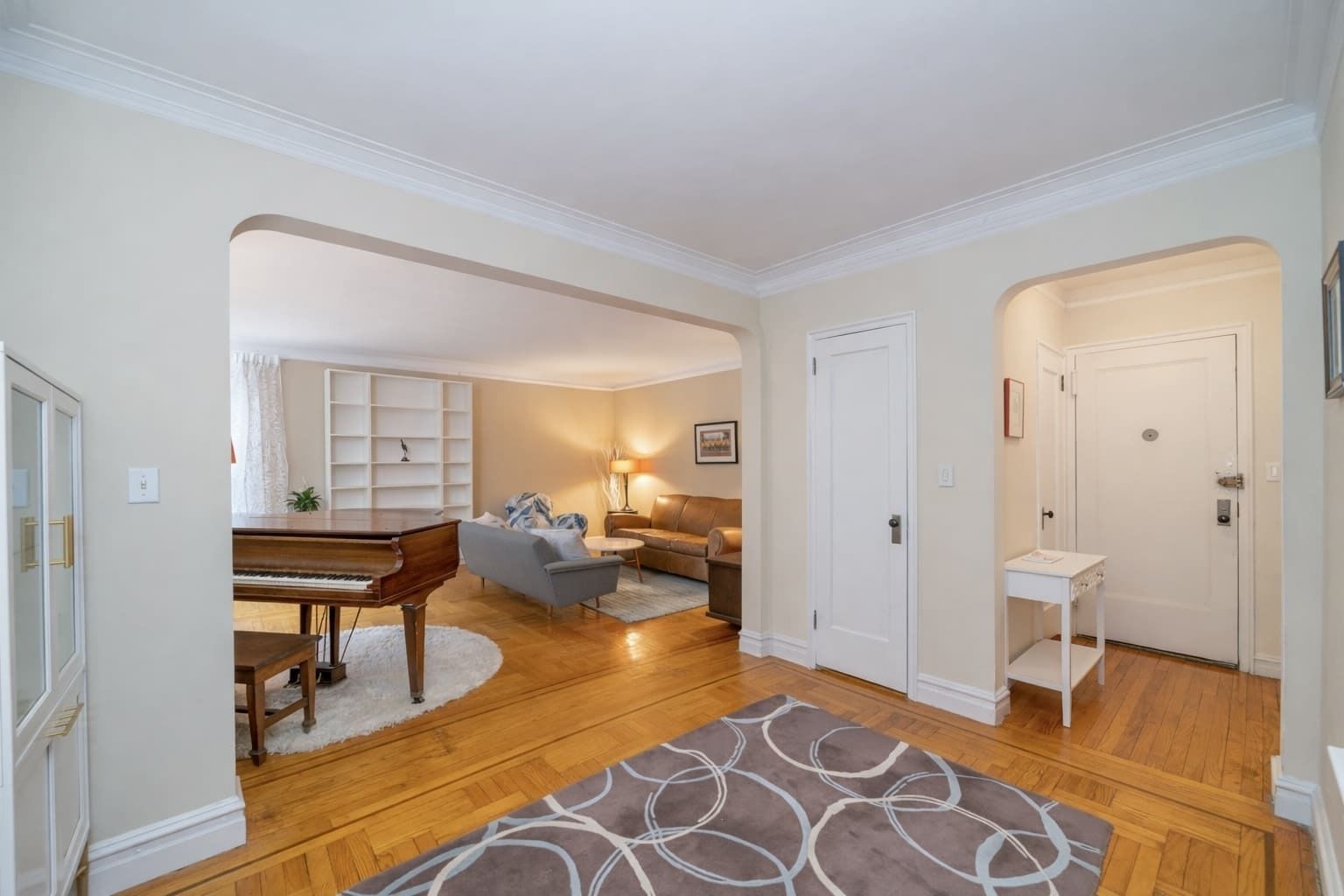 Real estate property located at 720 Fort Washington #3F, New York, Hudson Heights, New York City, NY, US