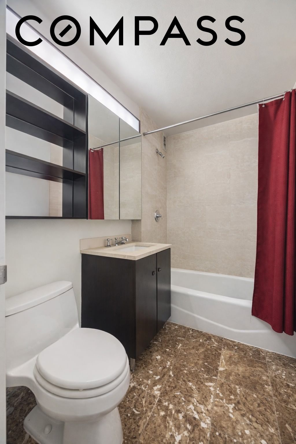 Real estate property located at 215-217 96th #26F, New York, Upper East Side, New York City, NY, US
