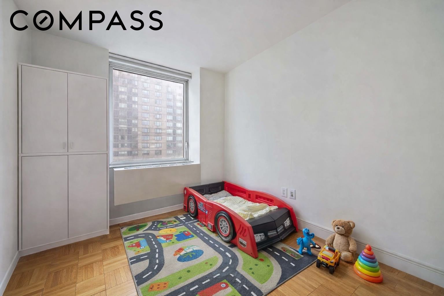 Real estate property located at 215-217 96th #26F, New York, Upper East Side, New York City, NY, US