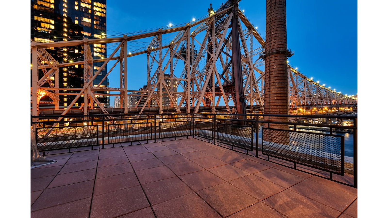Real estate property located at 40 SUTTON PHM, New York, Sutton Place, New York City, NY, US