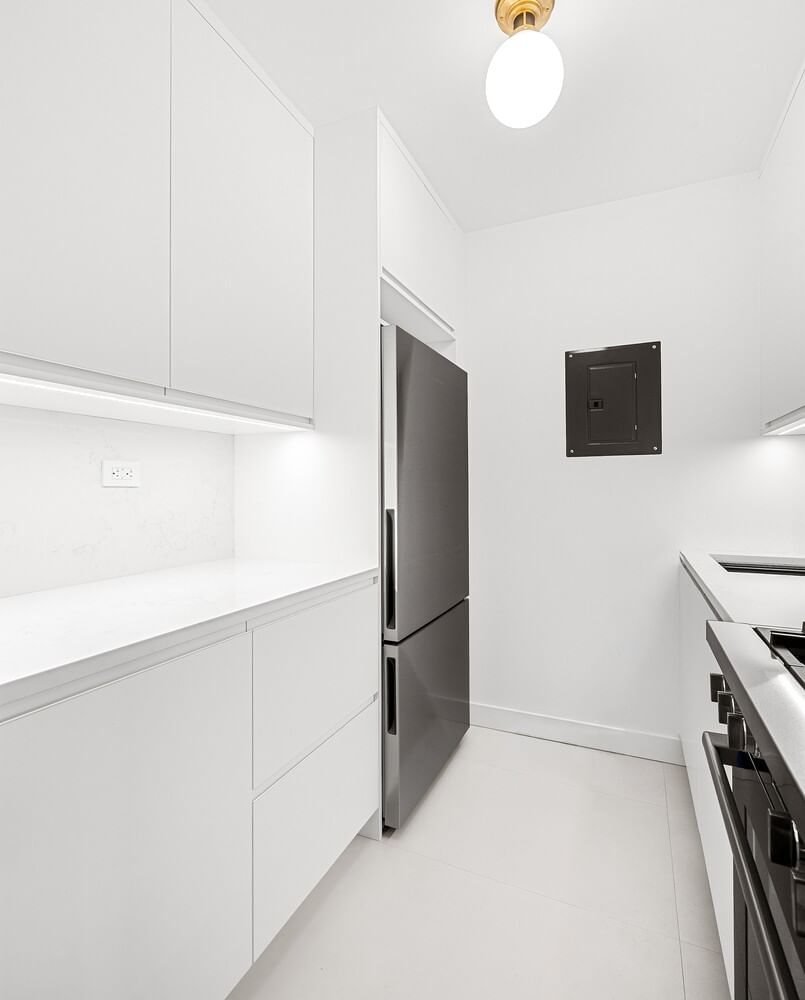 Real estate property located at 45 67TH #25F, New York, Lincoln Square, New York City, NY, US