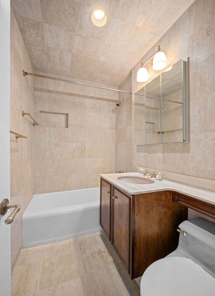 Real estate property located at 411 53RD #17L, New York, Sutton Place, New York City, NY, US
