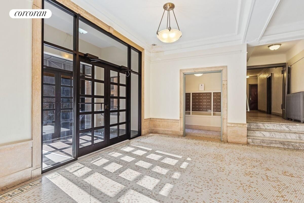 Real estate property located at 875 181ST #3A, New York, Hudson Heights, New York City, NY, US