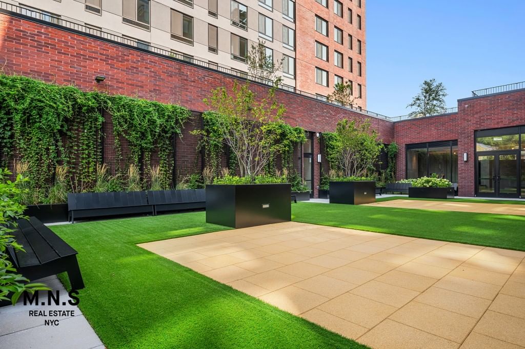 Real estate property located at 22-54 46th #504, Queens, Ditmars Steinway, New York City, NY, US