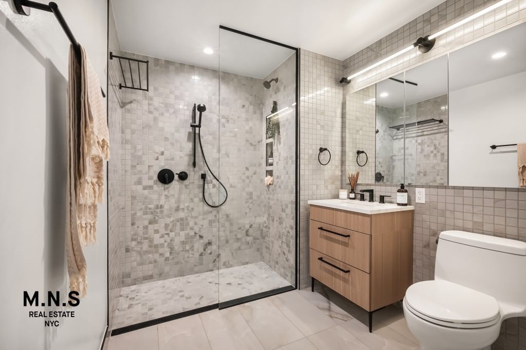 Real estate property located at 22-54 46th #504, Queens, Ditmars Steinway, New York City, NY, US