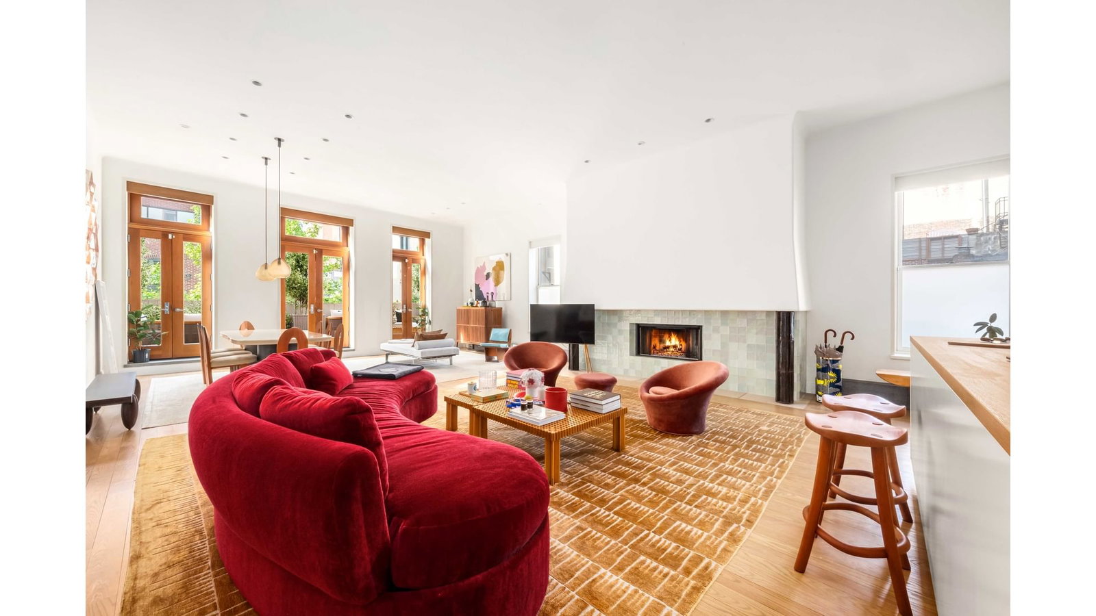 Real estate property located at 43 WOOSTER #2W, New York, Soho, New York City, NY, US