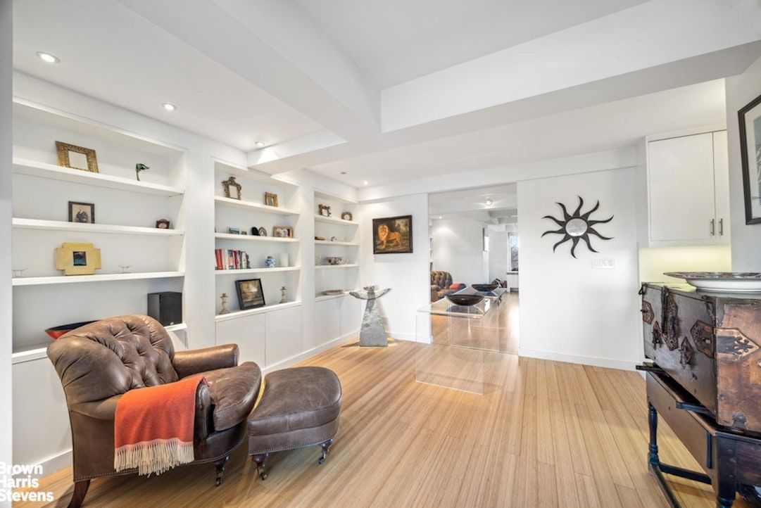 Real estate property located at 230 CENTRAL #6C, New York, Central Park South, New York City, NY, US